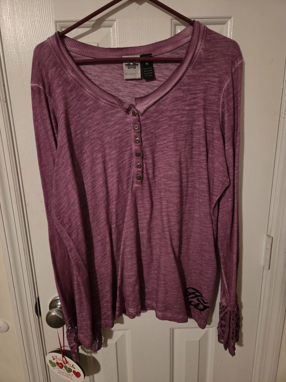 Casual Long-Sleeve Henley Top in Dusty Purple